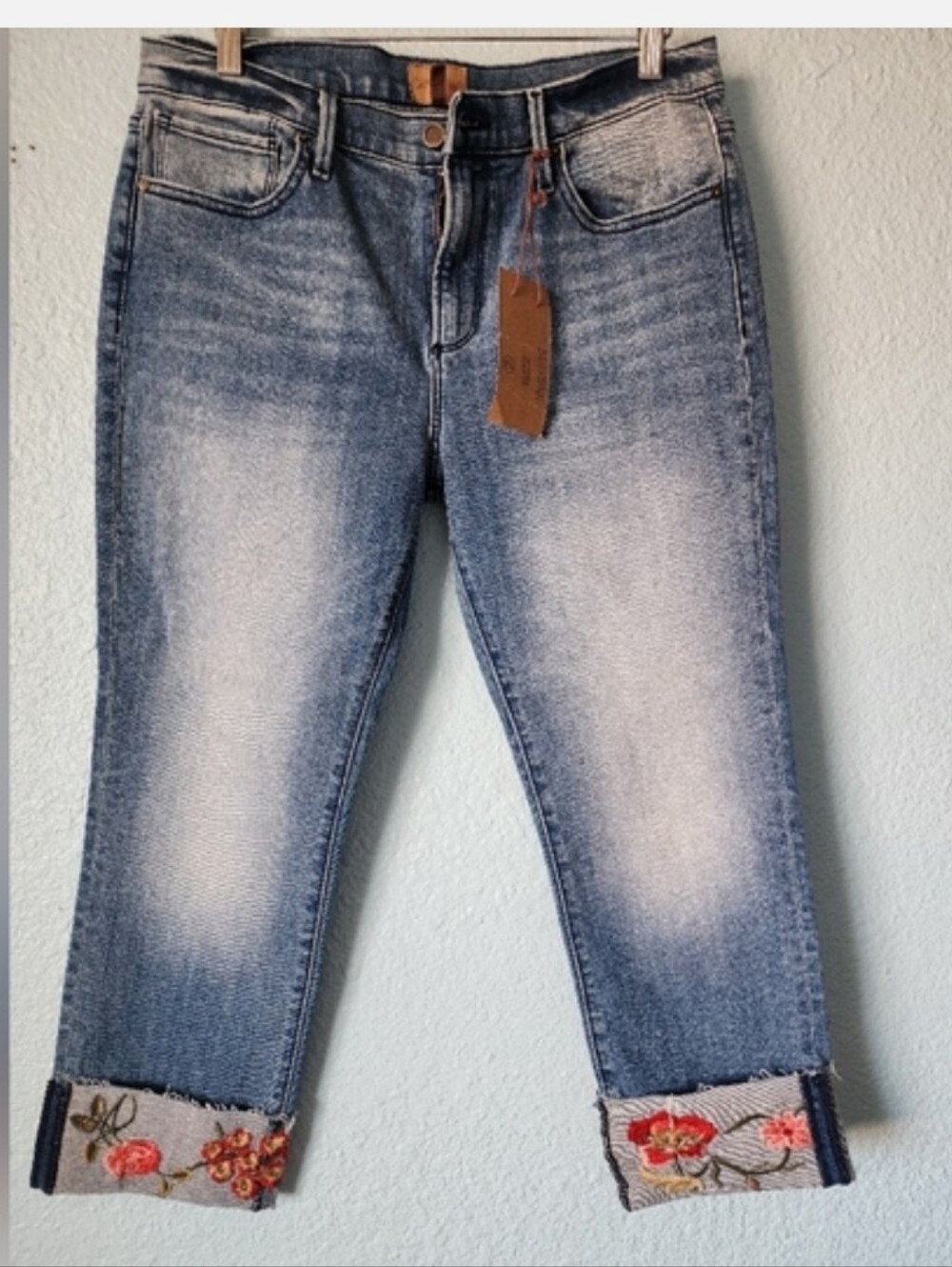 NWT Driftwood Crop Jean